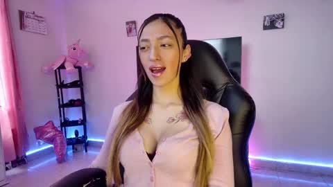 sexy Barbie online show from May 20, 2:23 pm