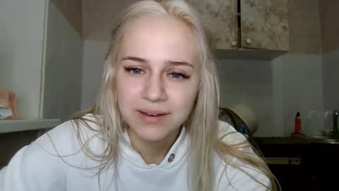 barbie___girl online show from January 6, 4:21 pm