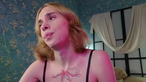 Snapshot of barbie_richy chatting on September 28, 6:02 pm barbie_richy online show from September 28, 6:02 pm