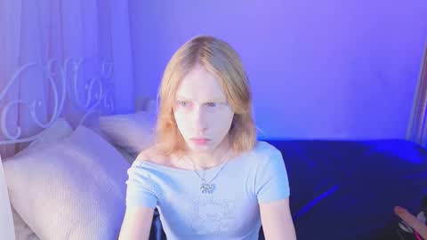 Snapshot of barbie_richy chatting on November 8, 12:16 pm barbie_richy online show from November 8, 12:16 pm