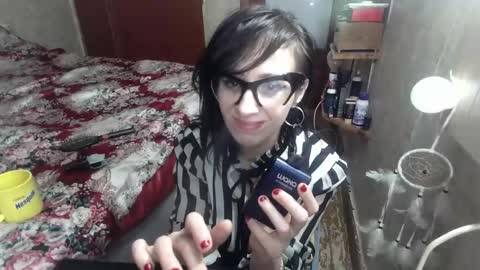 Snapshot of barbie_rococo chatting on February 16, 3:30 pm barbie_rococo online show from February 16, 3:30 pm