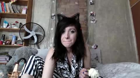 barbie_rococo online show from May 17, 10:28 pm