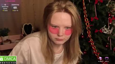 Snapshot of barbie_staze chatting on January 15, 2:38 am Barbie Staze online show from January 15, 2:38 am