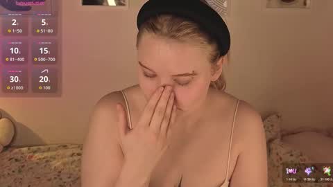 Snapshot of barbie_staze chatting on March 12, 4:18 am Barbie Staze online show from March 12, 4:18 am