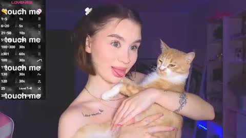 Snapshot of barbieee_doll chatting on July 28, 3:21 pm Eva online show from July 28, 3:21 pm