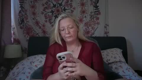 barbiegirl966 online show from May 25, 9:48 am