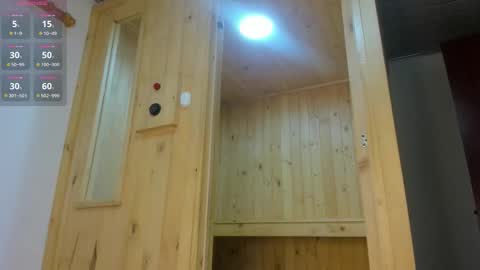 Snapshot of barbielatinass chatting on January 8, 6:26 am Sarashy online show from January 8, 6:26 am