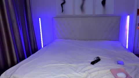 Snapshot of barbielina_ chatting on July 17, 9:08 pm Emma online show from July 17, 9:08 pm