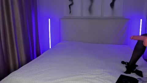 Snapshot of barbielina_ chatting on August 1, 9:14 pm Emma online show from August 1, 9:14 pm