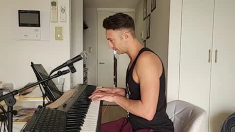 BareBritPianist online show from December 19, 3:13 am