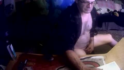 Snapshot of barewood30s chatting on May 24, 11:15 am Barewood30s online show from May 24, 11:15 am
