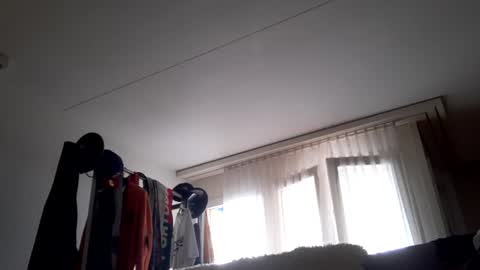 Snapshot of barrias23 chatting on July 16, 1:50 pm barrias23 online show from July 16, 1:50 pm