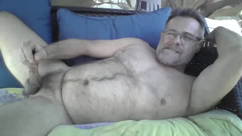 Snapshot of barry_42 chatting on May 24, 9:53 pm Barry Arnauld online show from May 24, 9:53 pm