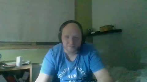 Snapshot of bart_poland chatting on October 9, 8:51 pm bart_poland online show from October 9, 8:51 pm