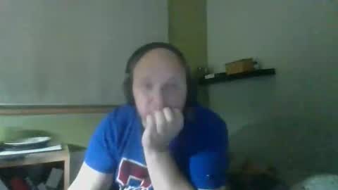 Snapshot of bart_poland chatting on October 13, 11:49 pm bart_poland online show from October 13, 11:49 pm