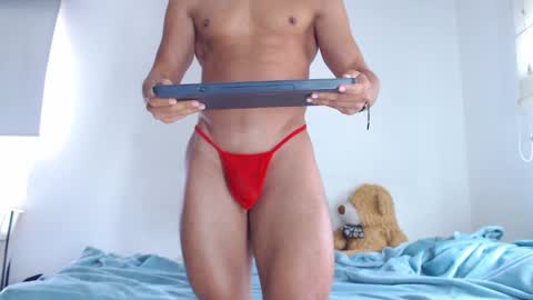 Snapshot of bastianmaalouf chatting on January 5, 5:51 pm Bastian Maalouf online show from January 5, 5:51 pm