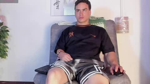 battista  online show from May 26, 6:26 pm