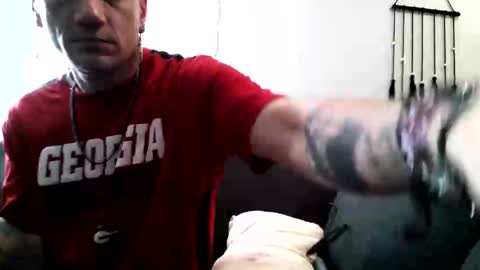 Snapshot of battlewolfxx chatting on November 19, 3:45 pm battlewolfxx online show from November 19, 3:45 pm