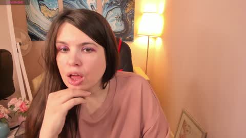 Snapshot of battymoll chatting on January 7, 3:44 pm battymoll online show from January 7, 3:44 pm