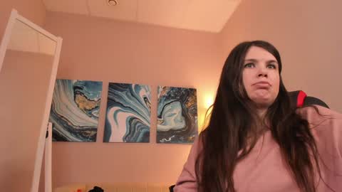 Snapshot of battymoll chatting on January 17, 8:44 pm battymoll online show from January 17, 8:44 pm