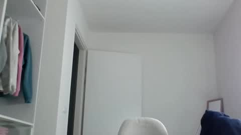 ray online show from January 8, 4:42 pm