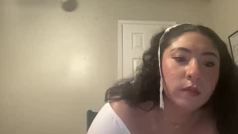 baybeegerrl online show from January 30, 3:00 am