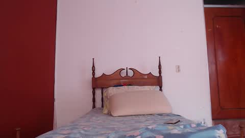 bayonette_black online show from September 24, 12:08 pm