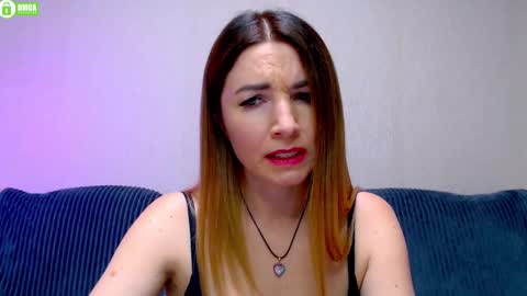 Snapshot of bb__bonami_ chatting on December 21, 3:20 pm bb__bonami_ online show from December 21, 3:20 pm