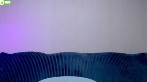 Snapshot of bb__bonami_ chatting on December 21, 6:23 pm bb__bonami_ online show from December 21, 6:23 pm