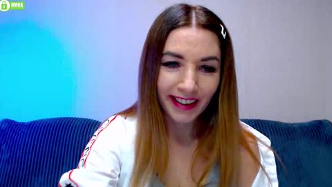 Snapshot of bb__bonami_ chatting on December 27, 6:20 pm bb__bonami_ online show from December 27, 6:20 pm