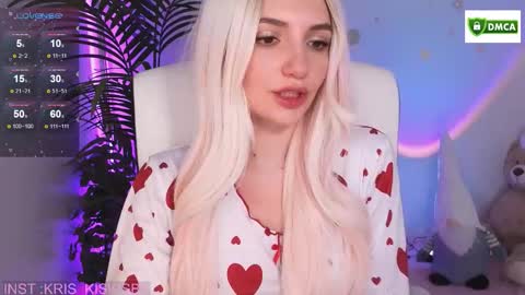 Snapshot of bb_cute1 chatting on December 15, 8:18 am Kris online show from December 15, 8:18 am