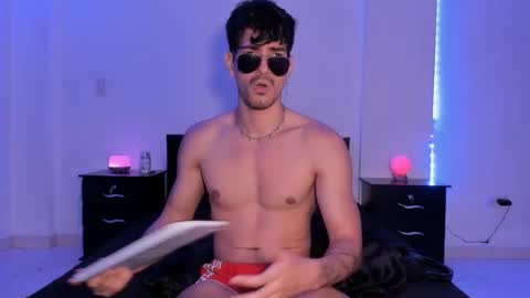 Valentino online show from January 4, 12:16 am