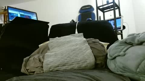 bbboooyyy11 online show from February 5, 3:13 am