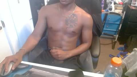 Racks online show from March 4, 4:13 pm