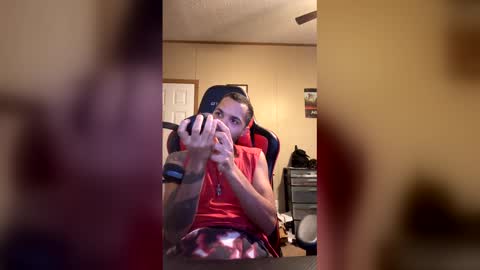 Snapshot of bbctyl17 chatting on December 19, 4:47 pm BBCTy online show from December 19, 4:47 pm