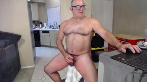 bbrady4 online show from March 11, 7:26 am