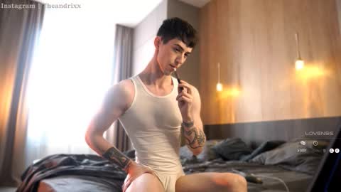 Snapshot of bbrandon_ chatting on October 23, 8:35 am Brandon online show from October 23, 8:35 am