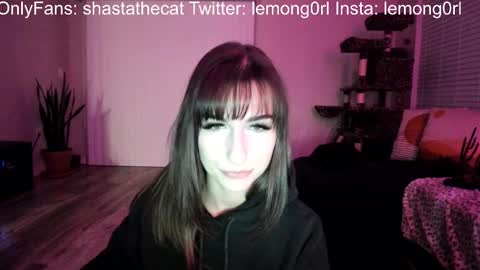 Snapshot of bbshasta chatting on February 20, 6:28 am Shasta online show from February 20, 6:28 am