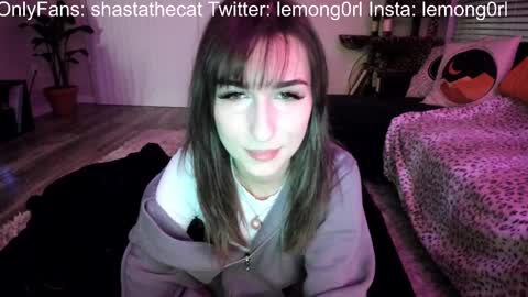 Snapshot of bbshasta chatting on February 27, 4:31 am Shasta online show from February 27, 4:31 am