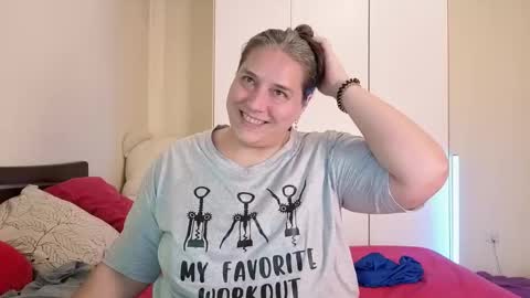 Love online show from September 29, 9:41 pm