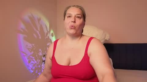 Love online show from June 7, 3:10 am