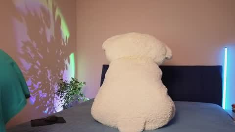 Love online show from June 21, 5:59 pm
