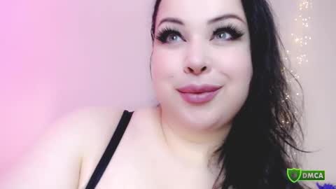 Snapshot of bbw_molly chatting on December 2, 11:56 pm Molly online show from December 2, 11:56 pm
