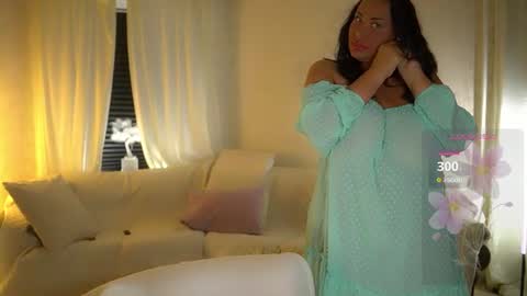 Snapshot of bbwdesirebbw chatting on July 4, 10:49 pm bbwdesirebbw online show from July 4, 10:49 pm