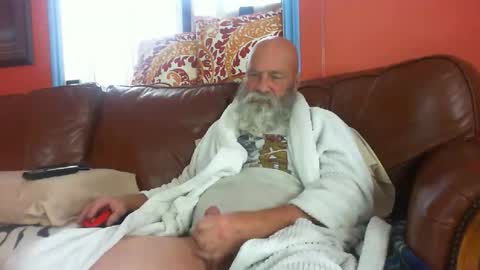 Snapshot of bbwlvr16 chatting on December 1, 10:15 pm bbwlvr16 online show from December 1, 10:15 pm