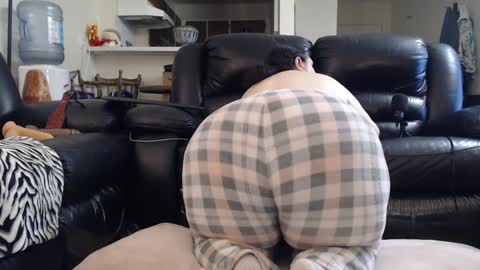 Snapshot of bbwmilfforcamfun chatting on December 6, 5:22 pm Julie online show from December 6, 5:22 pm