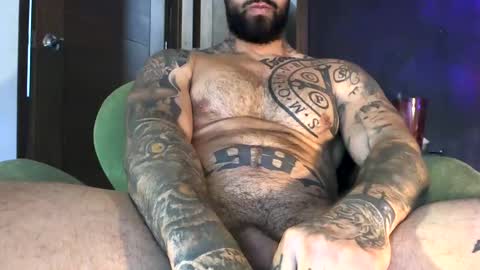 Snapshot of bby044 chatting on January 16, 12:42 pm bby044 online show from January 16, 12:42 pm