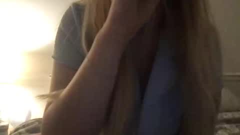 bbybunny0_0 online show from April 27, 1:03 am