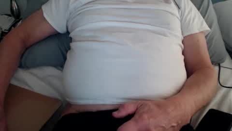 Snapshot of bcdmay chatting on April 21, 1:17 pm silverbullet online show from April 21, 1:17 pm