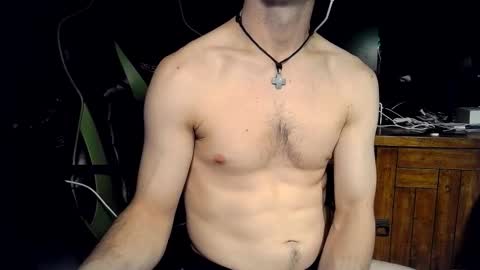 bchillin28 online show from February 11, 5:56 am